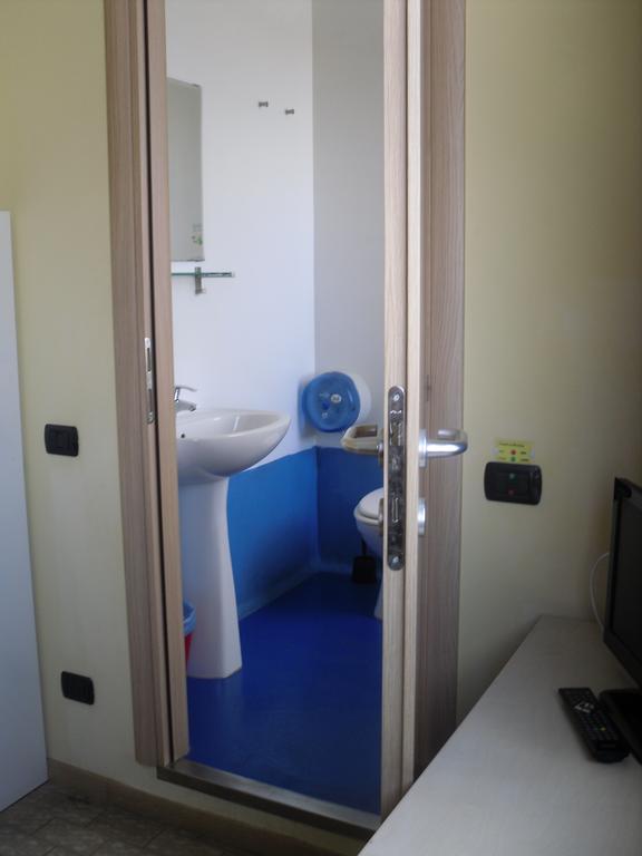 Hostel Сан Марино Екстериор снимка