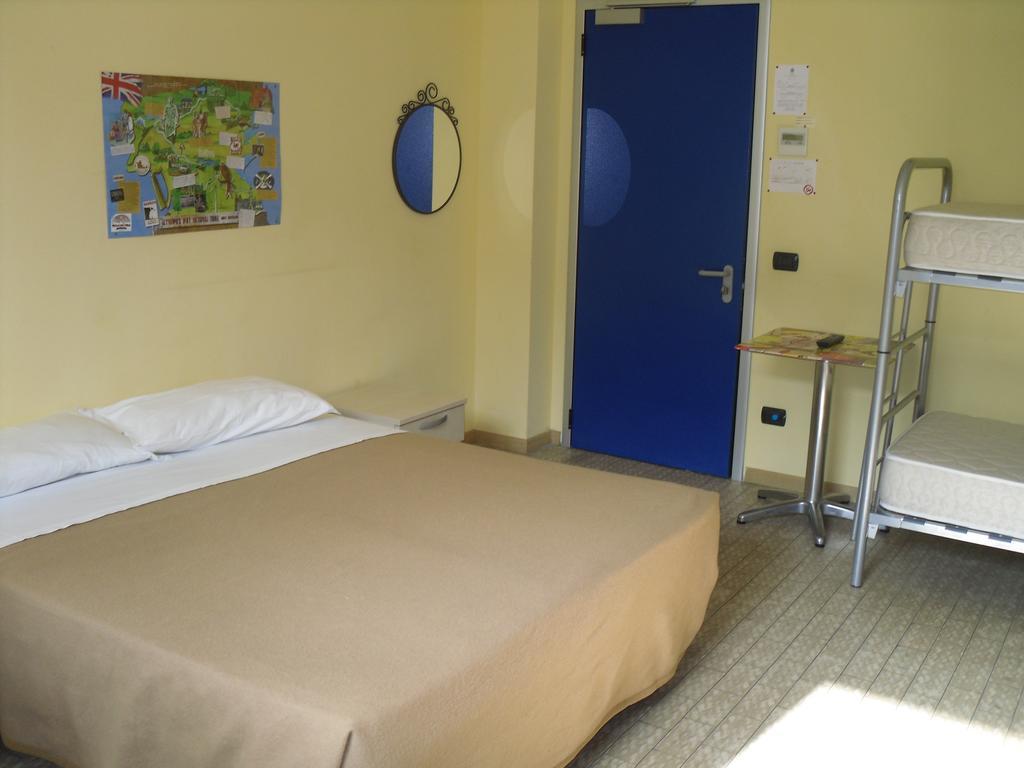 Hostel Сан Марино Екстериор снимка