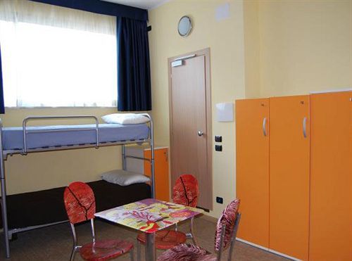 Hostel Сан Марино Екстериор снимка